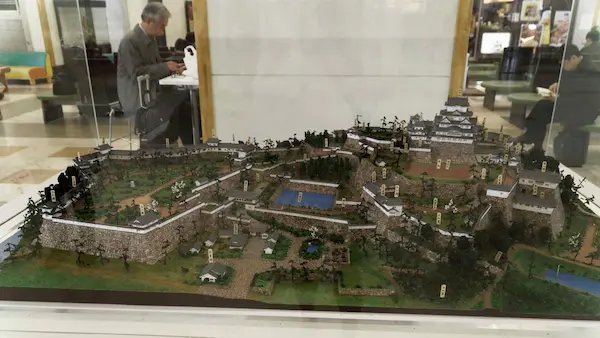 Himeji castle model (1)